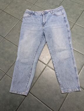 NWOT NEXT Acid Washed Mom Jeans Size 16R